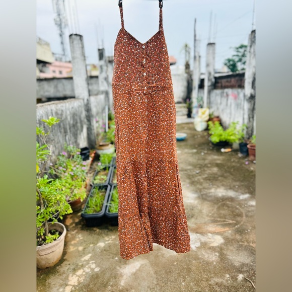 Dresses & Skirts - Beautiful summer dress